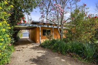 Roses on the River - An absolute river frontage cottage - Bright - 9