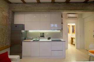 Apartment Traces - 4