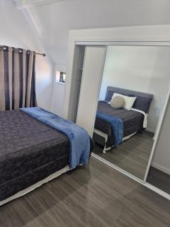 Mini Mansion - Auckland - 8