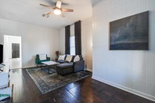 Jefferson Rental Room 2 - Lafayette - 4