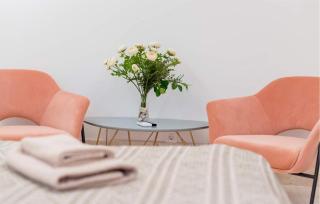 Stunning Home In Petrcane With Wifi - 8