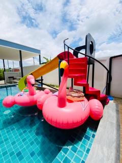 Patteera Pool Villa Sattahip - Sattahip - 4