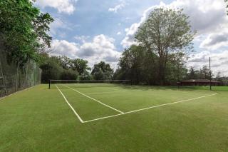 Large Villa Mansion With Pool House & Tennis Court - Potters Bar - 5