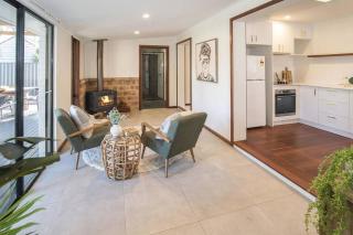 Central, spacious & detached house near the river. - Margaret River - 4