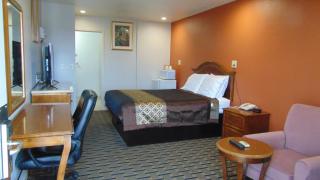 Corcoran Country Inn - Corcoran - 5