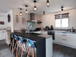 Maison neuve près de plages et sentiers, calme, terrasse, jardin, 3 chambres, jusqu’à 5 personnes - FR-1-778-1 - Grand-Village-Plage - 9