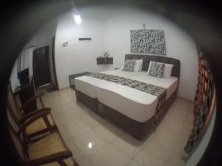 Larn's Villa Hotel & Apartment - Wadduwa - 3
