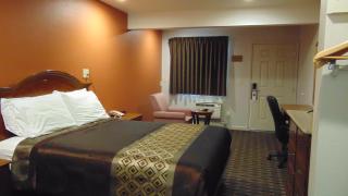Corcoran Country Inn - Corcoran - 4