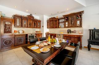 St. Julians Portomaso Marina Antique Apartment - San Julián - 4