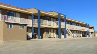 Corcoran Country Inn - Corcoran - 0