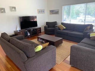 VILLAGE BELLA - Blairgowrie - 0