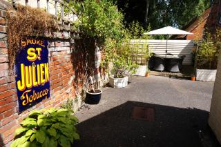 Ship Stores Guest House - Clare - 9