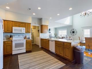 6 Bedroom Oceanfront Home - Stay at Casa Mia in Cherry Grove - Myrtle Beach - 9
