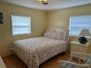 JJ Beach House in Cherry Grove - Myrtle Beach - 4