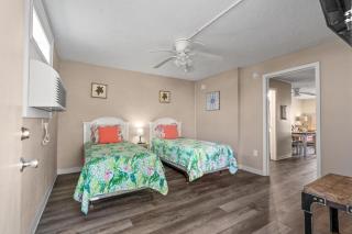 Blue Mist Villas Unit 202 is an oceanfront Condo in Chery Grove - Myrtle Beach - 9