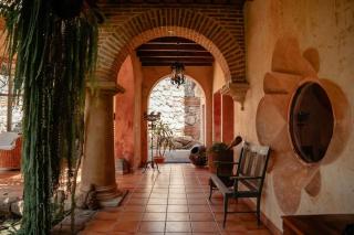 Zahar Boutique Stay Volcano Views and Pool - Antigua Guatemala - 9