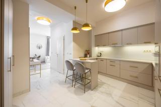Luxurious Central Apartment w/ a Stunning View to the Basilica - Budapest - 5