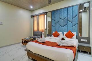 Hotel Shree Residency Lodging & Boarding - 0