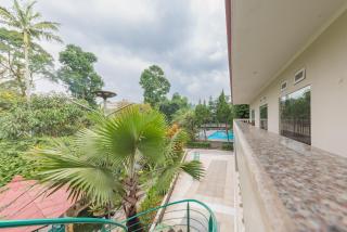 Urbanview Resort Botol Cisarua Puncak Bogor - 3