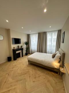 Les Chambres du Faubourg - Paris - 8