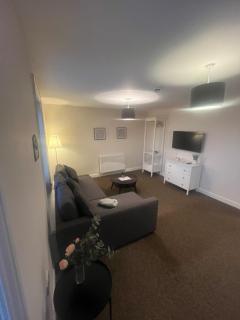 Church View Apartment - 5