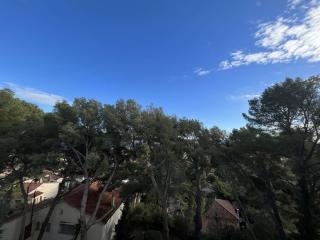 2 chambres, piscine, lave linge, lave vaisselle, parking, balcon, parking privatif - La Seyne-sur-Mer - 3