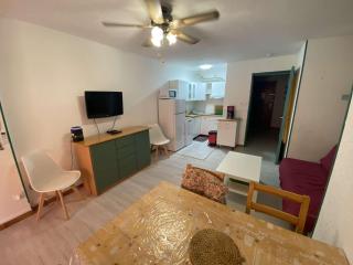 Bel appartement climatisé en rez de jardin, plage à 200 m, idéal vacances - Saint-Elme - 8