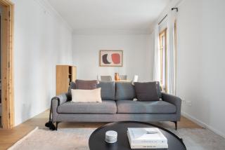 Blueground El Gòtic balcony fully furnished BCN-122 - 8