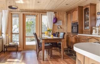4 Bedroom Cozy Home In Farsund - Farsund - 4