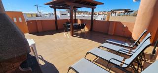 Homes of Spain, Apartamentos Paraíso, Ed Tahiti, Atico A a pie de Playa, piscina privada en solárium, WI-FI - Vera - 2