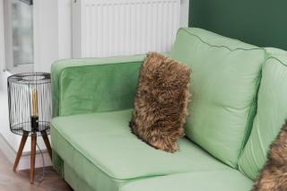 Green Apartment in Gdańsk with Free Access to the Gym and Parking by Noclegi Renters - Gdańsk - 1