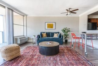 CozySuites 800 Tower 2BR with gym! 27 - Louisville - 0