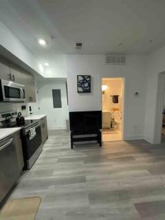 Lux Capitol Hill Vacation Home, In-House Services - Washington, D.C. - 3