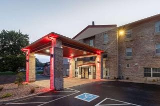 Ramada by Wyndham Sellersburg/Louisville North - Sellersburg - 6