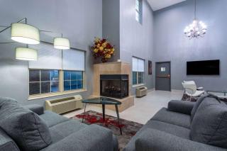 Ramada by Wyndham Sellersburg/Louisville North - Sellersburg - 3