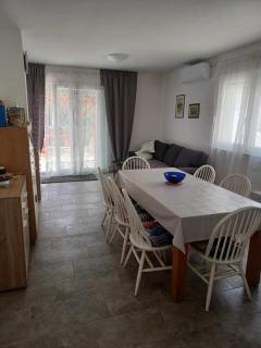 Apartments Pervan by the beach 3 bedrooms - Jezera - 1