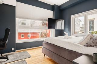 Dinbnb Apartments I 78sqm for the family I Balcony & near the sea - Bergen - 9