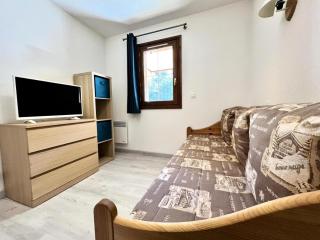 Les Chalets Des Evettes - Appartement six personnes, résidence avec piscine au pied des pistes MAE-3074 - Notre-Dame-de-Bellecombe - 6