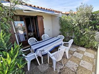 Résidence Les Captivantes - Villa trois pièces mezzanine face à la mer avec garage à Port Leucate. Réf: 1CAPT_H3 MAE-5964 - Port Leucate - 9