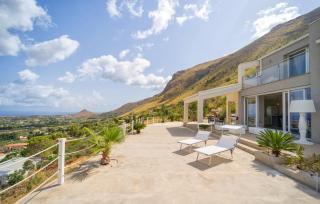 Villa Chicos with Panoramic Private Pool - 4