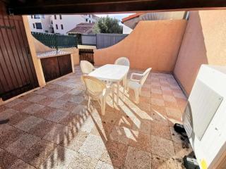 Résidence Les Yoles - Villa trois pièces mezzanine pour 8 personnes à Port Leucate. Réf: 2YOL_37 MAE-4004 - Leucate - 7