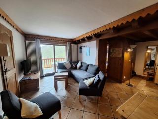 Résidence Roselend - Grand 4 pièces offrant de belles surfaces situé dans une résidence au village du chantel ,proche des pistes et avec piscine MAE-9204 - Arc 1800 - 9
