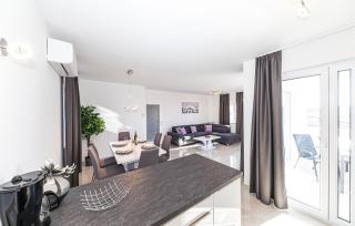 Beautiful Apartment In Okrug Gornji - Trogir - 5