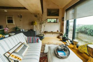 Romantic Country Annex With Views - 10 min to Bath - 5