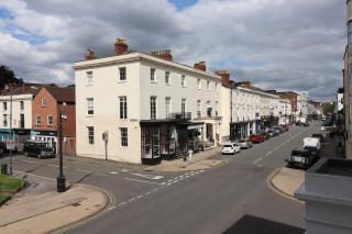 The Windsor Club Apartment - Leamington Spa - 1