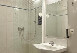 B&B HOTEL Saclay - Saclay - 8