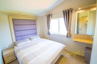 SBL54 - Camber Sands Holiday Park - Mini Lodge - 3 Bedrooms - Decking - Dishwasher - Private Parking - Camber - 3