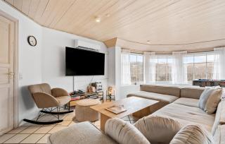 4 Bedroom Amazing Home In Ringkøbing - 8