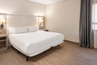 B&B HOTEL Cartagena Cartagonova - 2