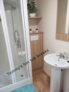 Tommy's hot tub breaks - Lincolnshire - 8